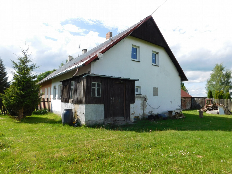 Prodej rodinného domu 3+kk po úpravách, Květná - Sokolov